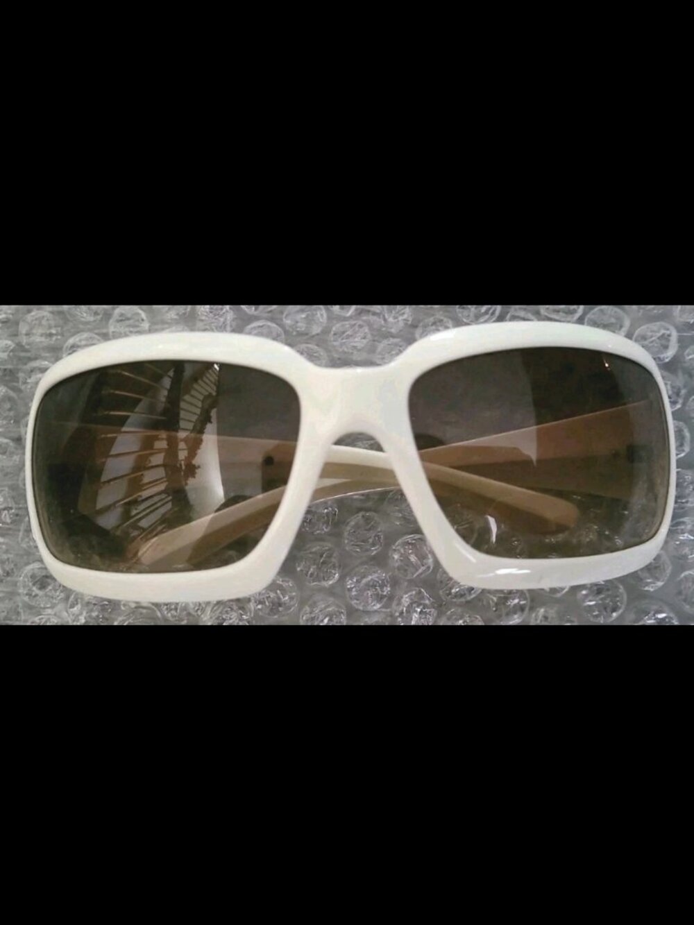 Vtg 🕶 Y2K Prada SPR 01H Full Rim Sunglasses Cream/White 4AO6S1 Auth Card & Case